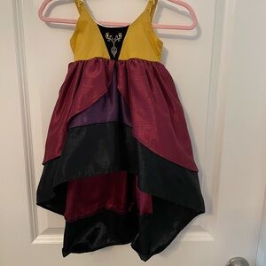 Pleiades designs 12-18mo princess dress
VGUC